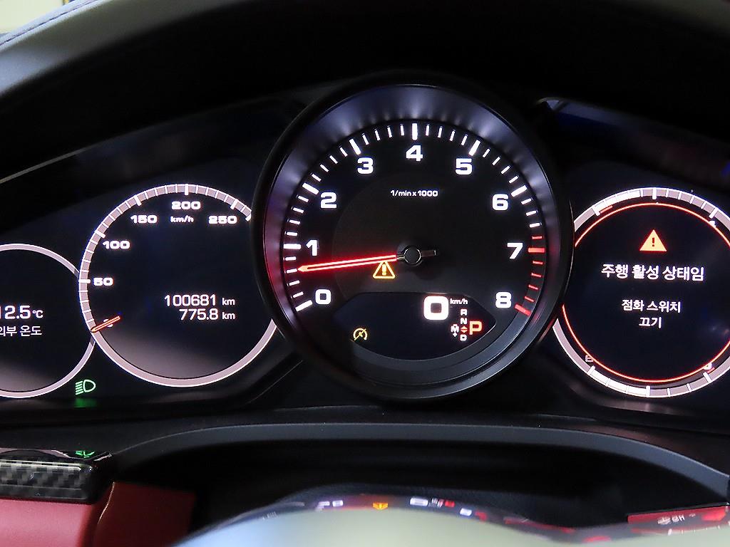 [포르쉐]카이엔(PO536) 3.0 쿠페 - миниатюра 9