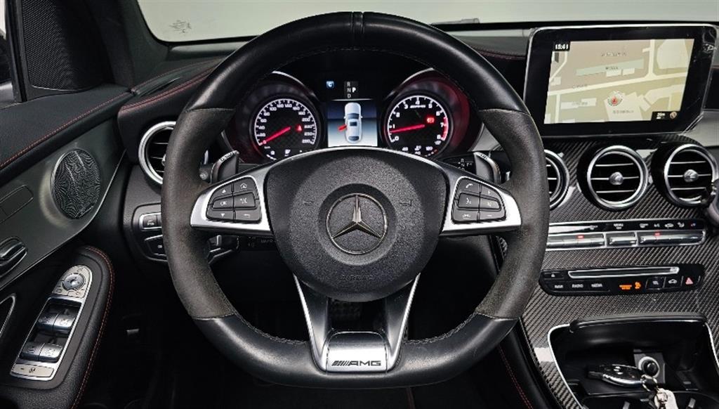 Mercedes Benz GLC Class - Vista 12