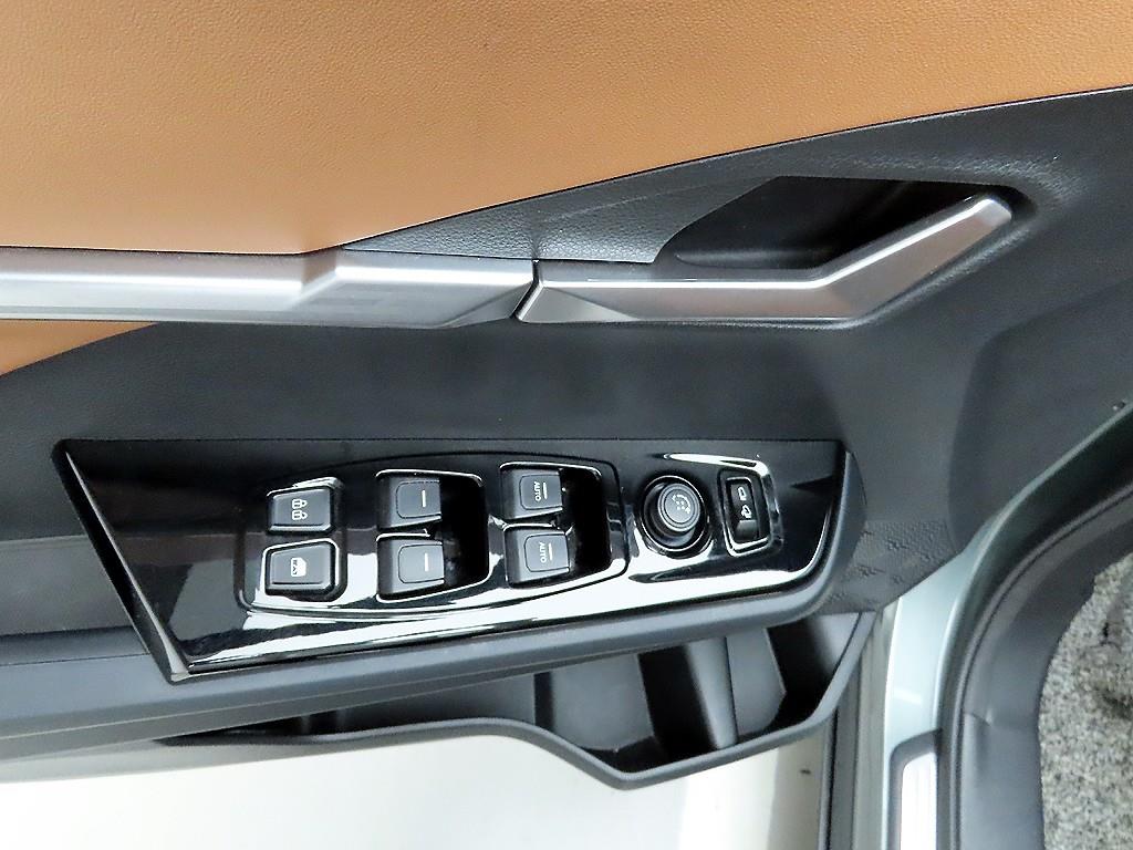 Ssangyong Torres - Vista 11