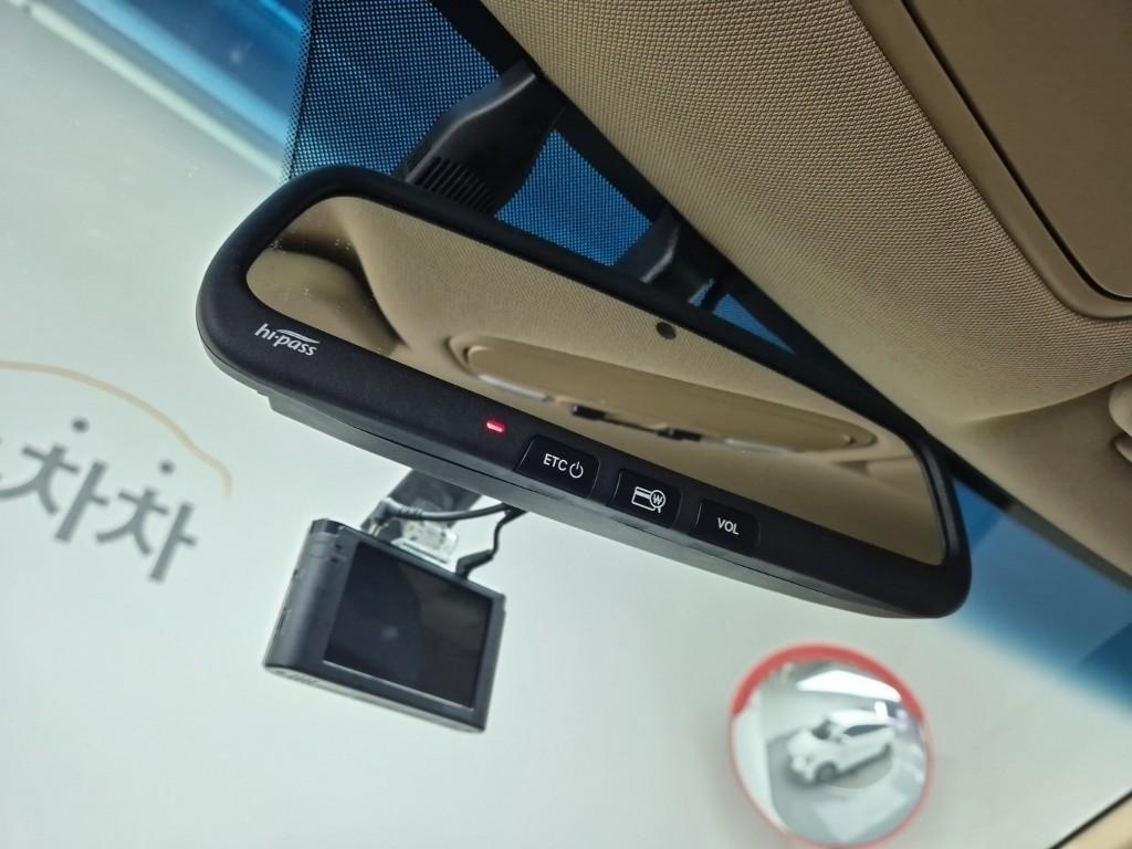 KIA Carnival 2017 Blanco - Importación desde Corea - HF Imports Iquique - Foto 16