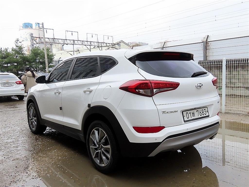 HYUNDAI Tucson - Vista 3