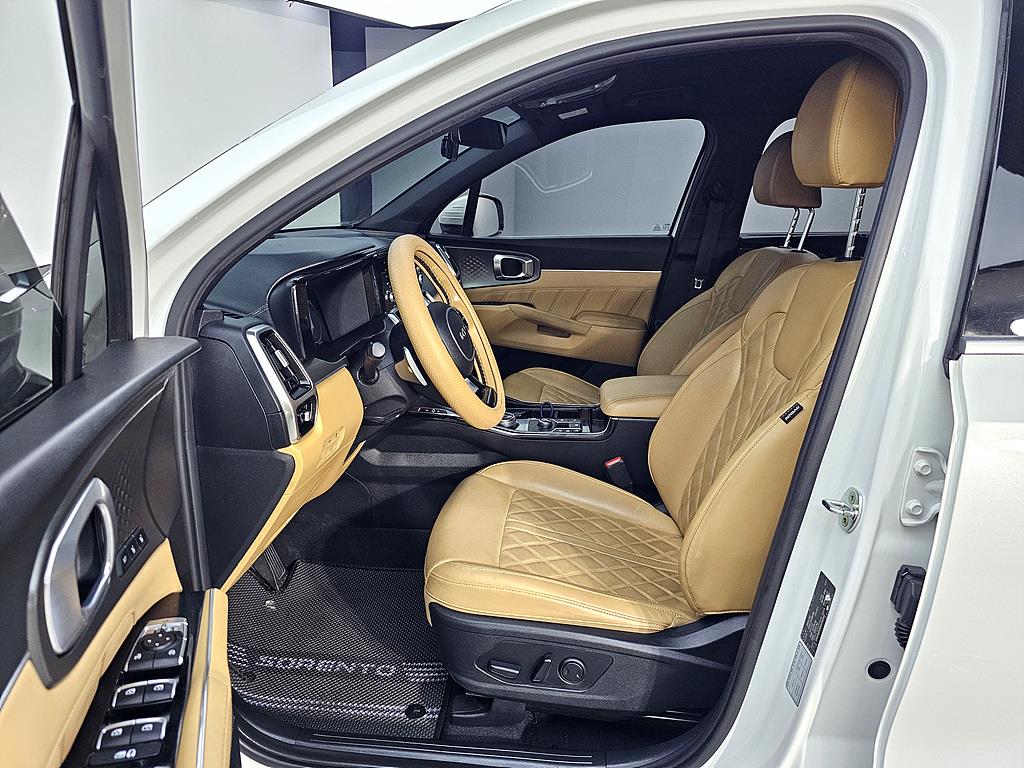 KIA Sorento - Vista 8