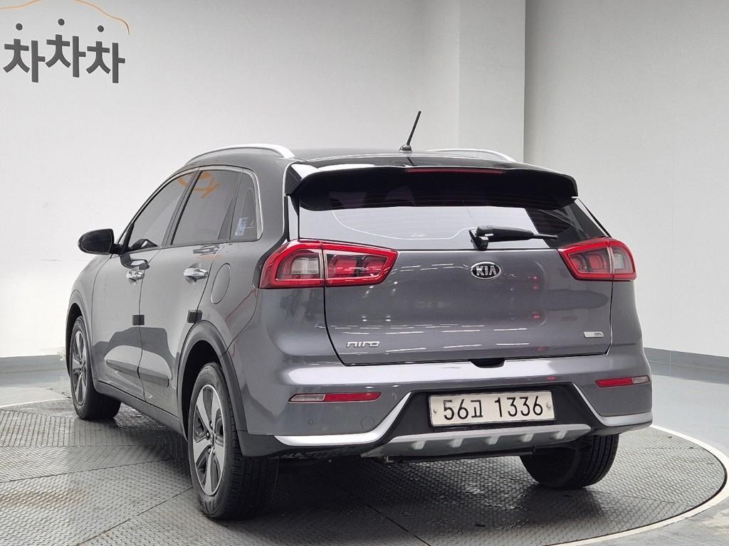 KIA Niro - Vista 2