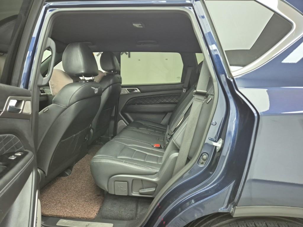 Ssangyong Rexton - Vista 12