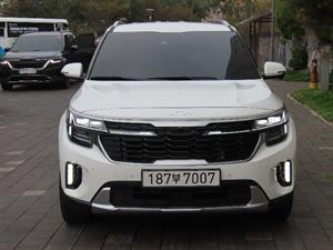 KIA Seltos - Vista 2