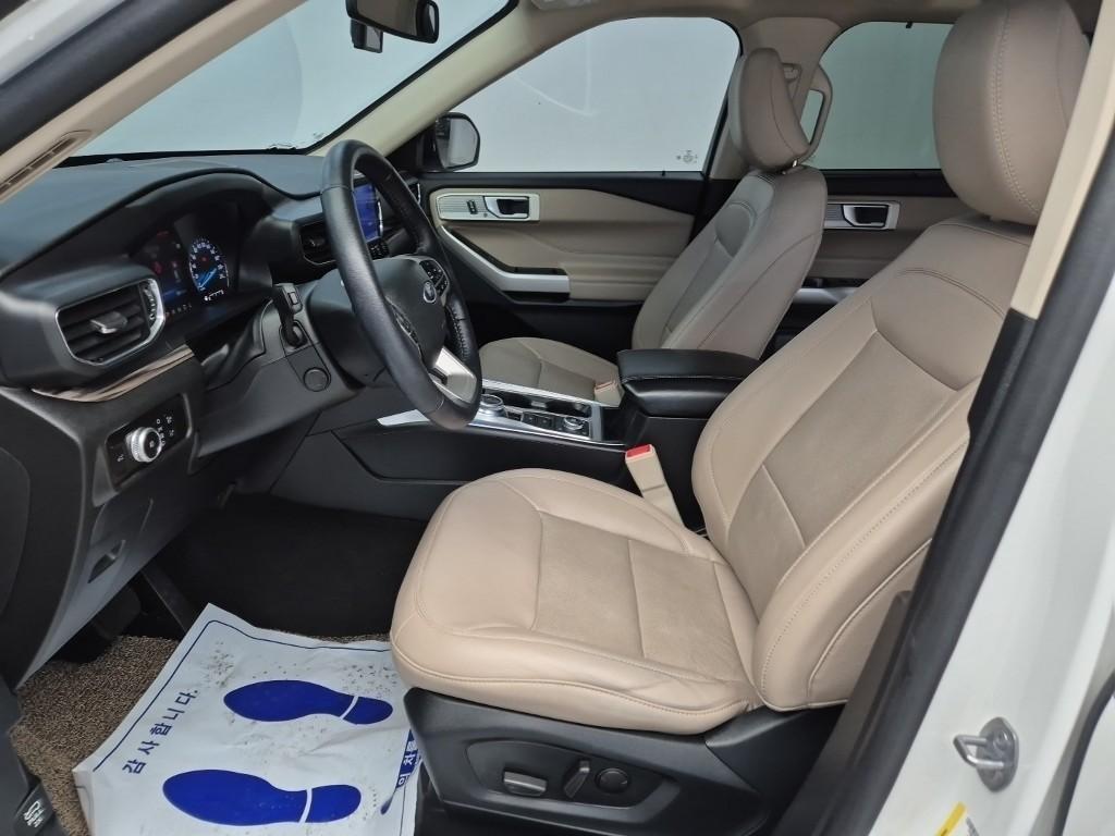 Ford Explorer - Vista 11