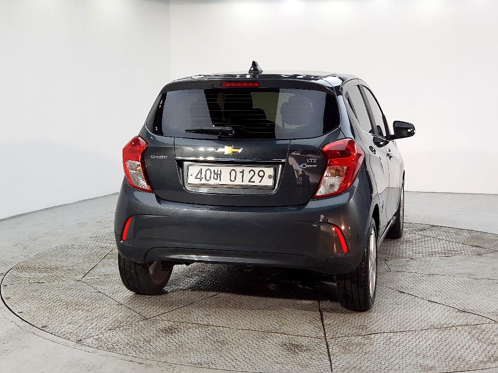 Chevrolet Spark - Vista 3