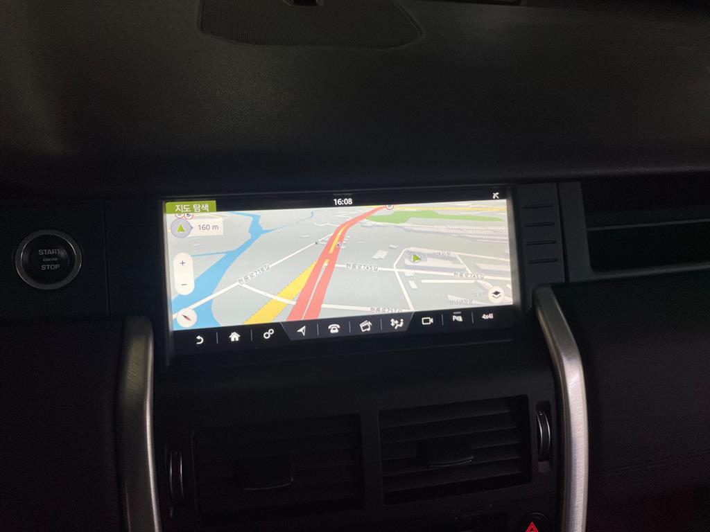 Land Rover Discovery Sports - Vista 8