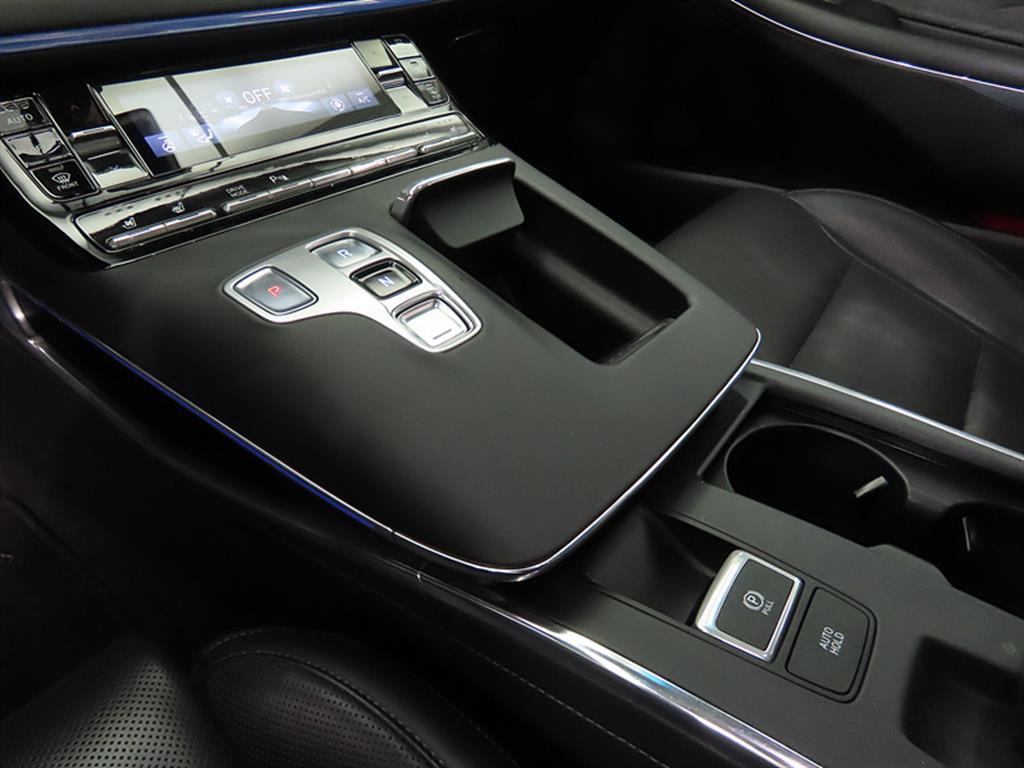 HYUNDAI Grandeur - Vista 11