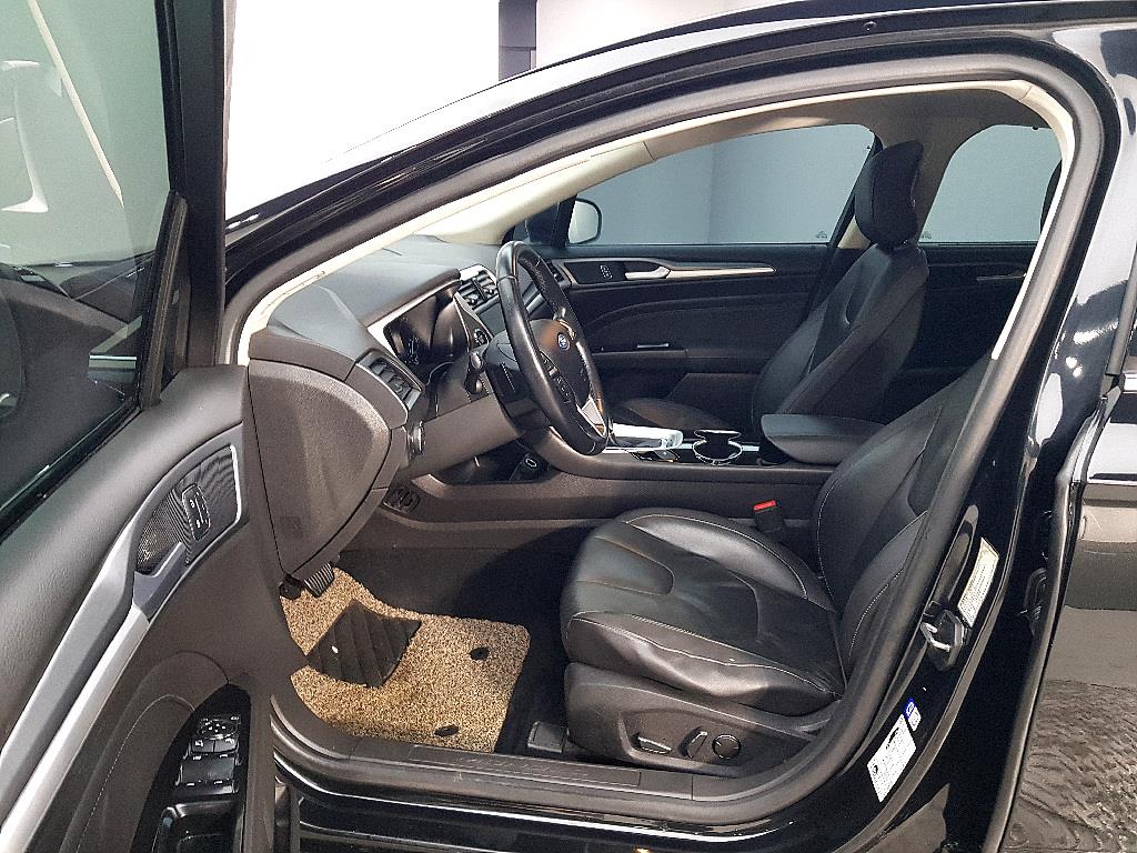 Ford Mondeo - Vista 8