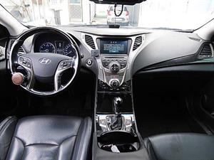 HYUNDAI Grandeur - Vista 10