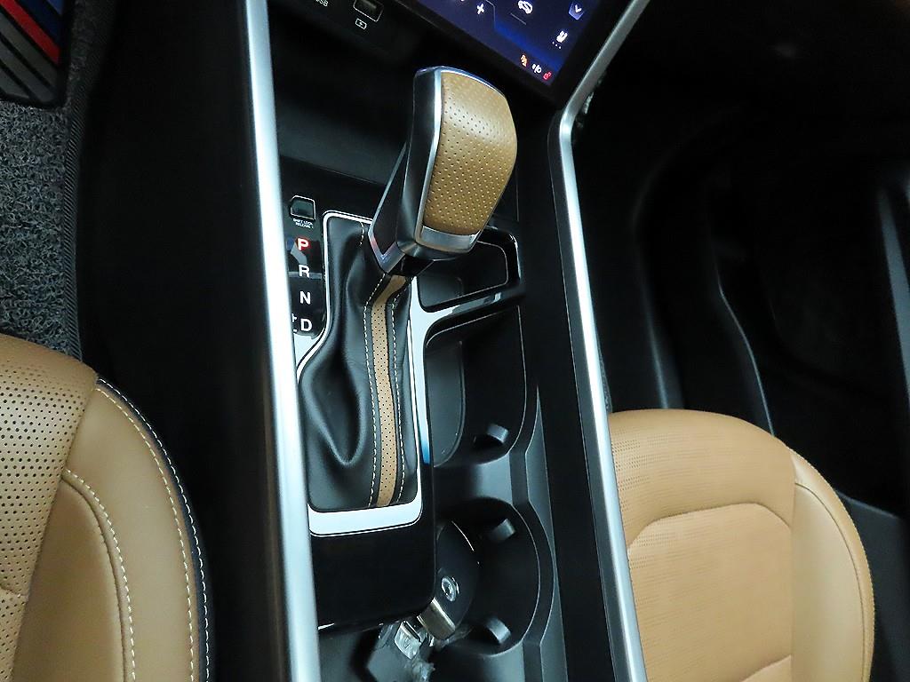 Ssangyong Torres - Vista 10