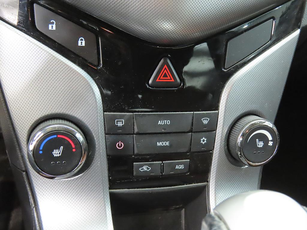 Chevrolet Cruise - Vista 10