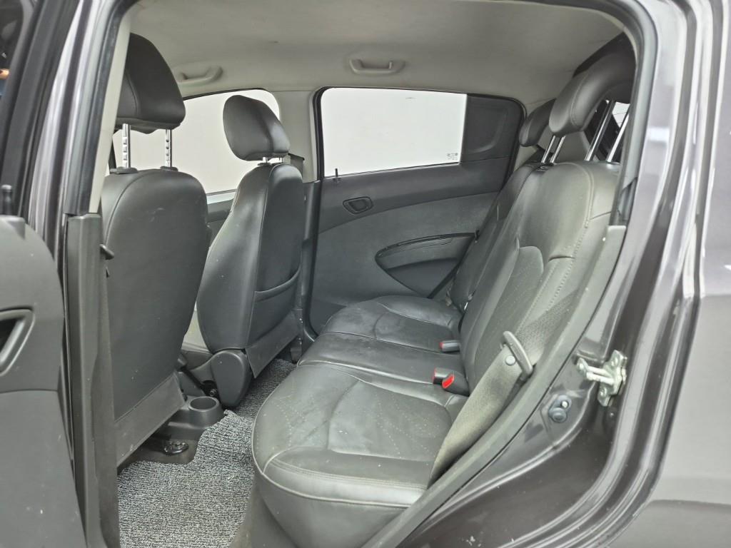 Chevrolet Spark - Vista 12