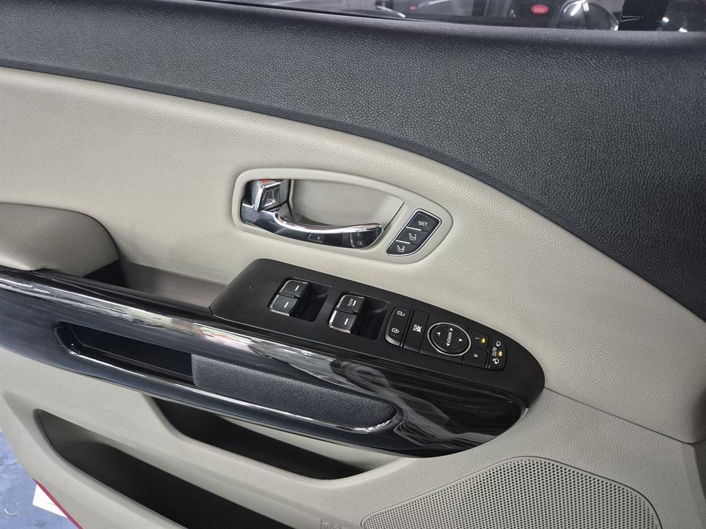 KIA Carnival 2019 Blanco - Importación desde Corea - HF Imports Iquique - Foto 18