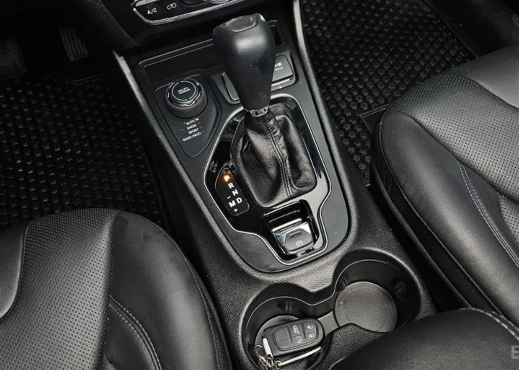 Jeep Cherokee - Vista 9