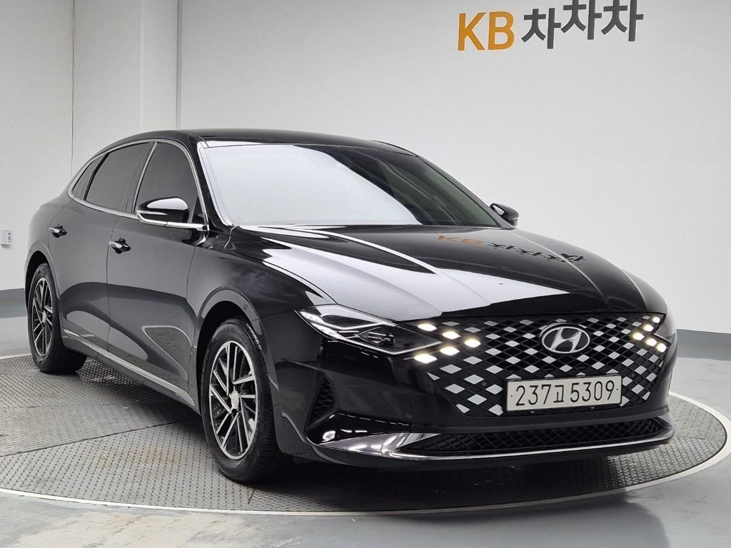 HYUNDAI Grandeur - Vista 4