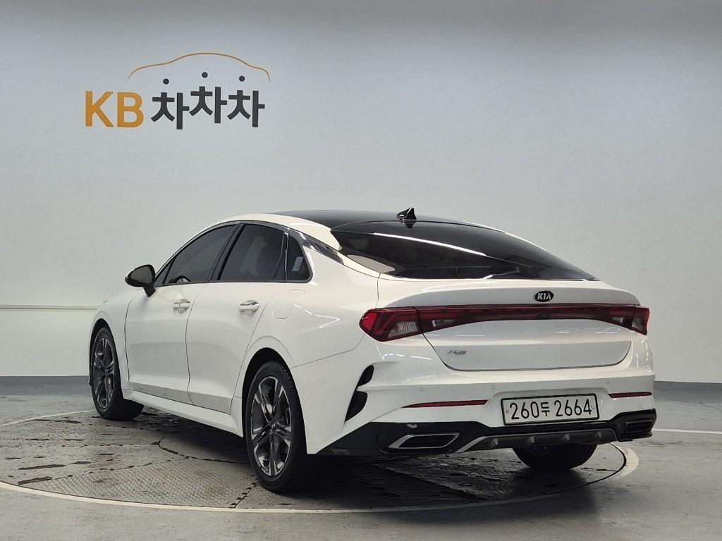 KIA K5 - Vista 2