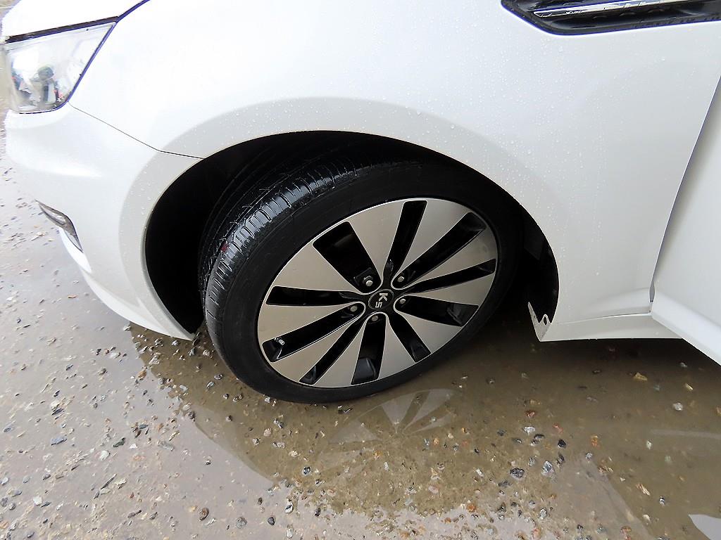 KIA K5 2013 Blanco - Importación desde Corea - HF Imports Iquique - Foto 20