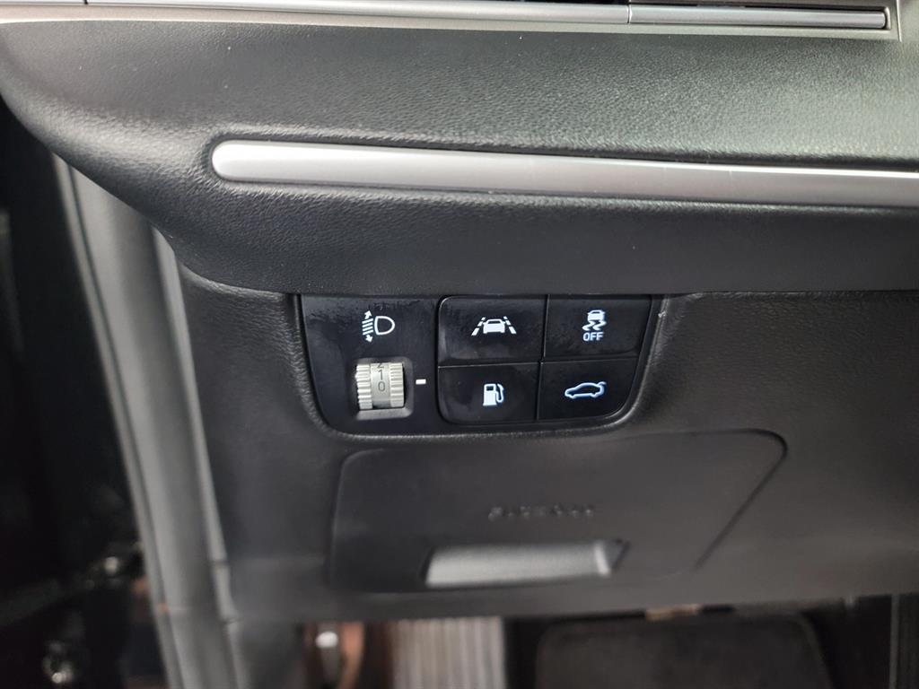 HYUNDAI Grandeur - Vista 10