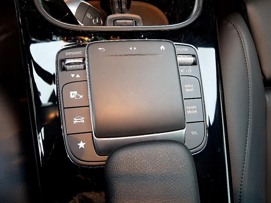 Mercedes Benz A Class 2021 Blanco - Importación desde Corea - HF Imports Iquique - Foto 13