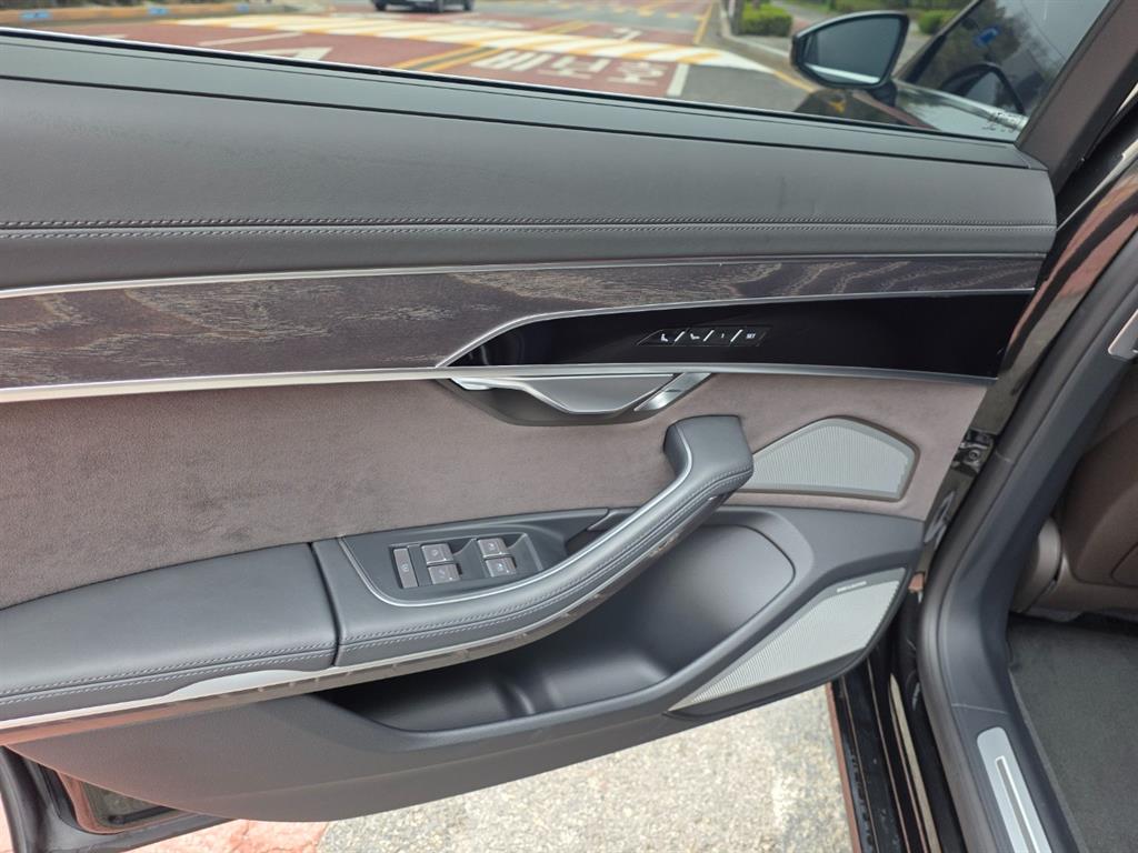 Audi A8 2022 Gris - Importación desde Corea - HF Imports Iquique - Foto 15