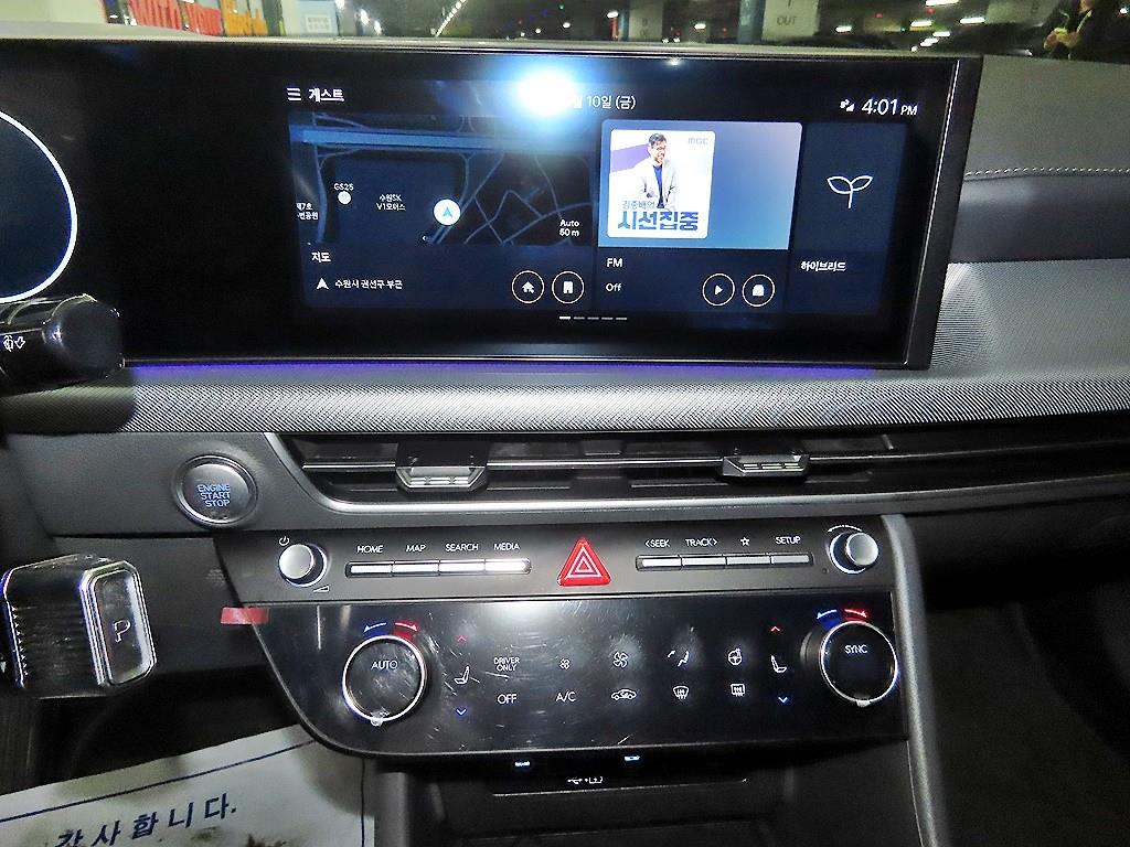 HYUNDAI Sonata - Vista 12