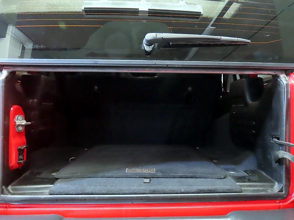 Jeep Wrangler 2018 Rojo - Importación desde Corea - HF Imports Iquique - Foto 17