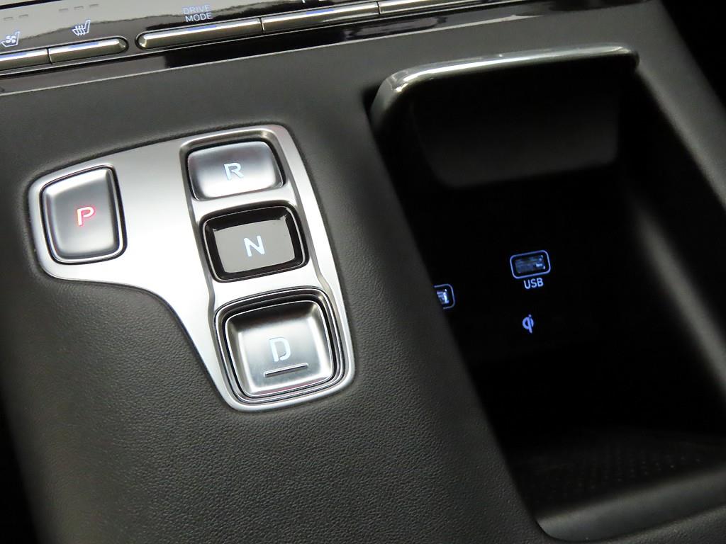 HYUNDAI Grandeur - Vista 11