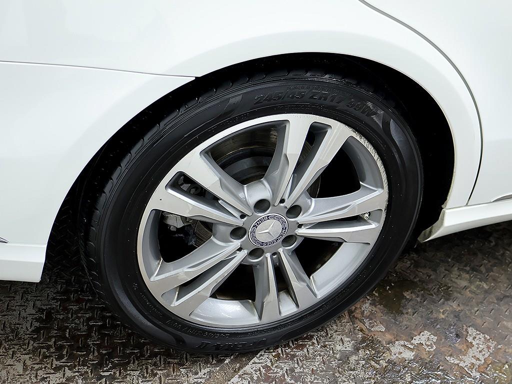 Mercedes Benz E class 2015 Blanco - Importación desde Corea - HF Imports Iquique - Foto 8