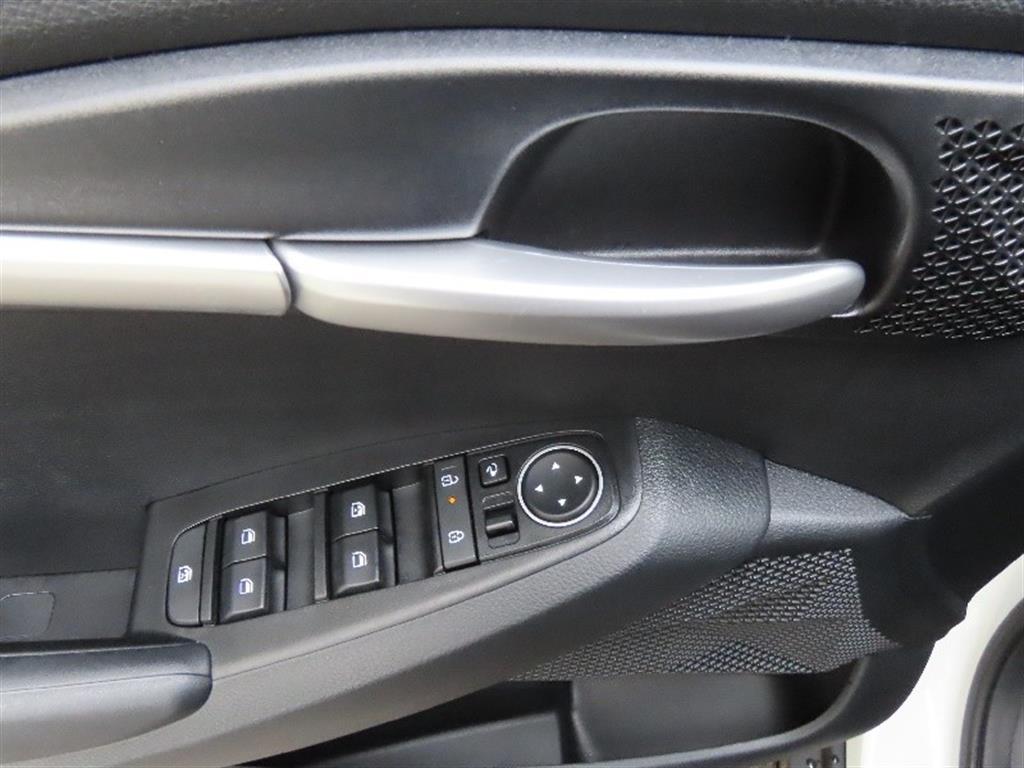 KIA Seltos 2024 Blanco - Importación desde Corea - HF Imports Iquique - Foto 12