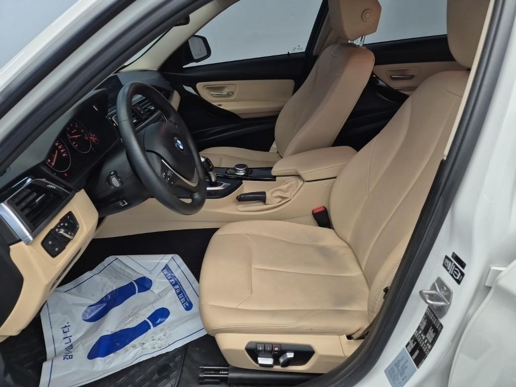 BMW 3 series - Vista 11