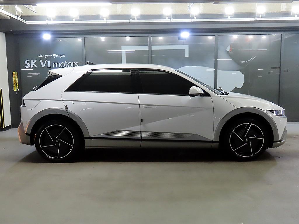 HYUNDAI Ioniq 5 - Vista 3