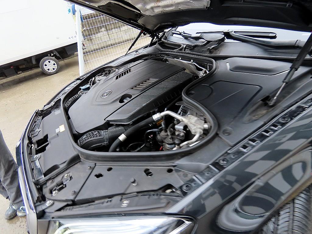 Mercedes Benz S Class 2019 Negro - Importación desde Corea - HF Imports Iquique - Foto 19