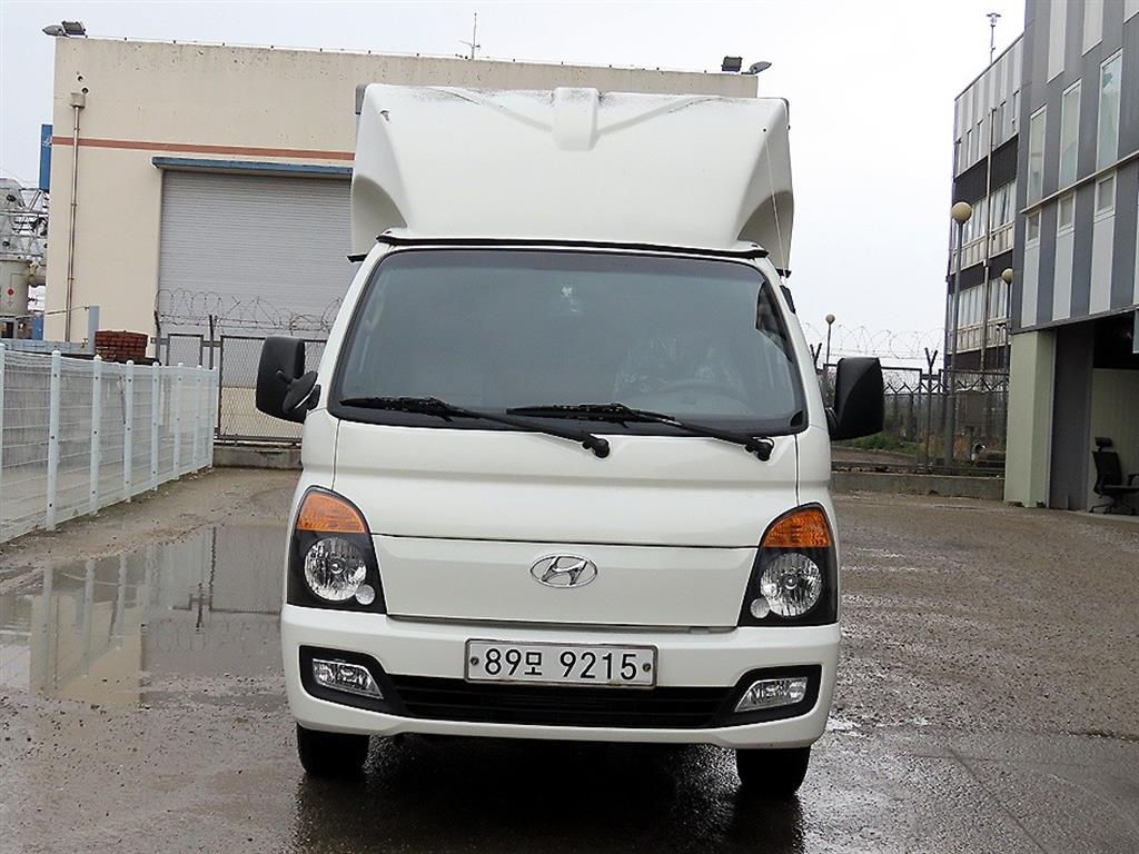 Small Truck Top_Ex(High) Built-in Top Power Gate 2016 Blanco - Importación desde Corea - HF Imports Iquique - Foto 1