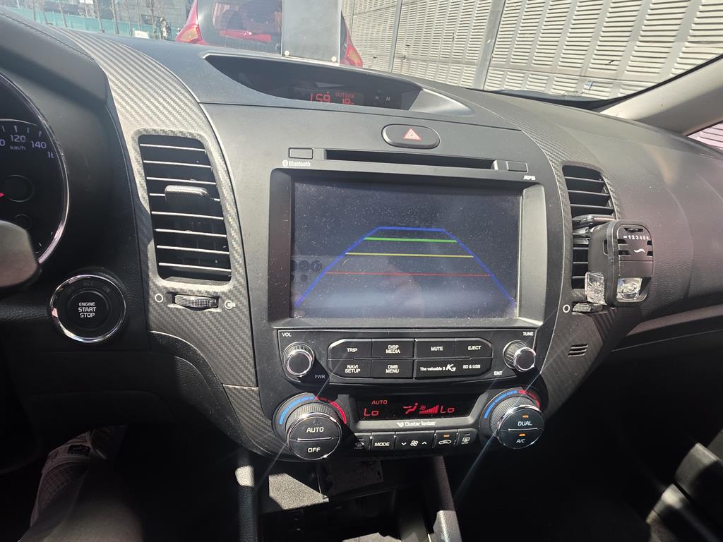 KIA K3 - Vista 6
