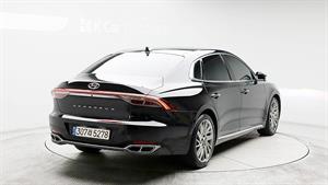 HYUNDAI Grandeur - Vista 6