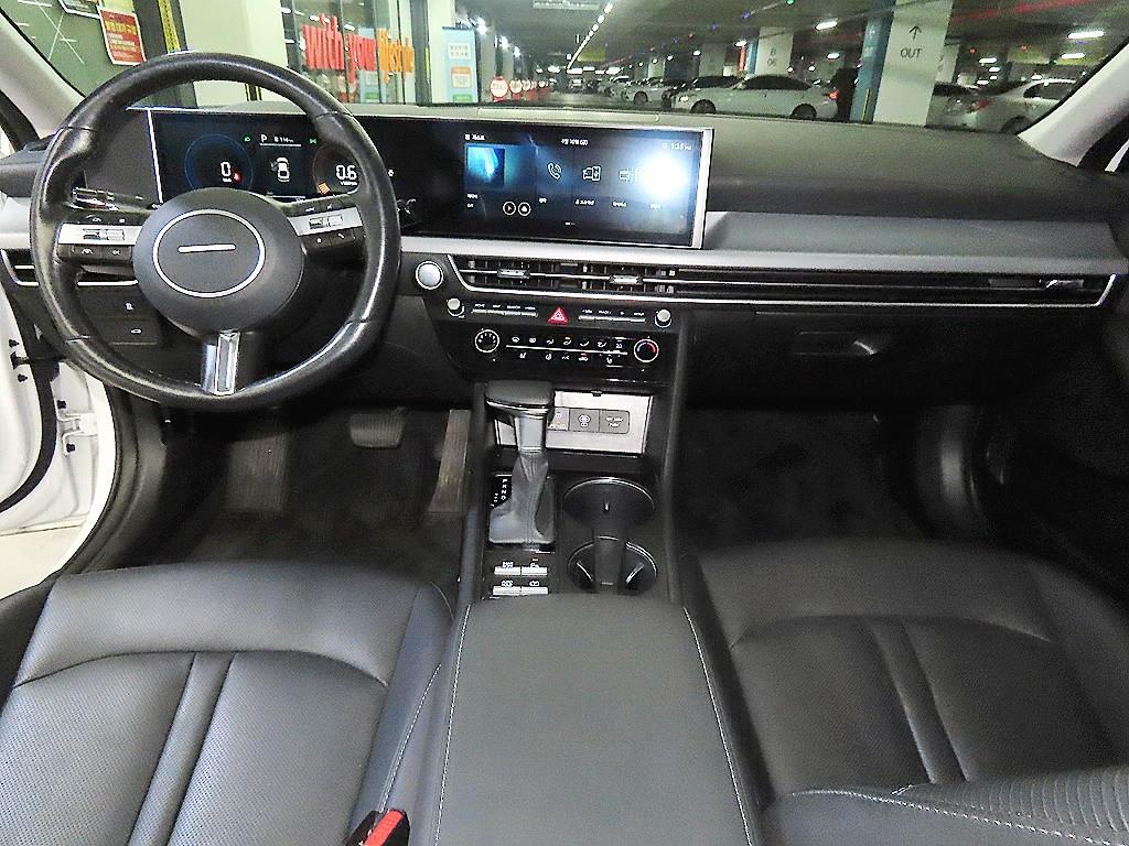 HYUNDAI Sonata - Vista 10