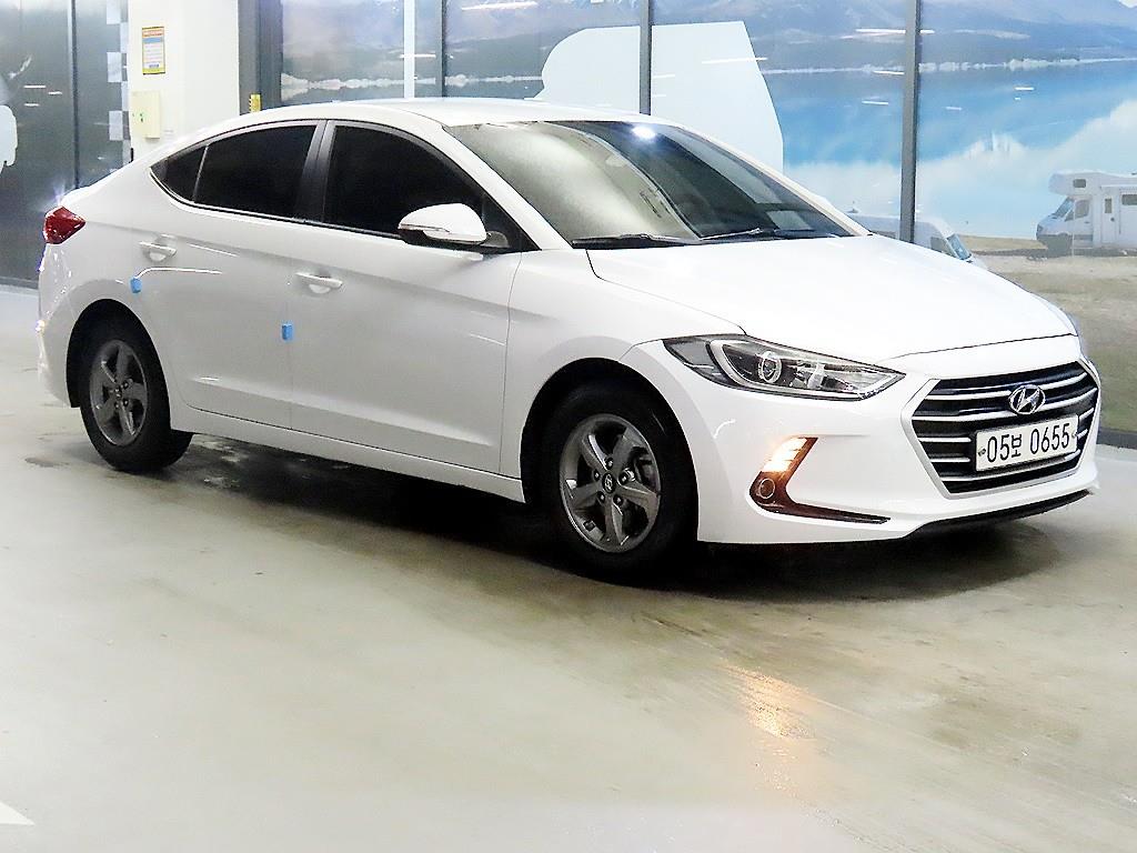 HYUNDAI Avante 2016 Blanco - Importación desde Corea - HF Imports Iquique - Foto 1
