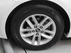 KIA K5 - Vista 10