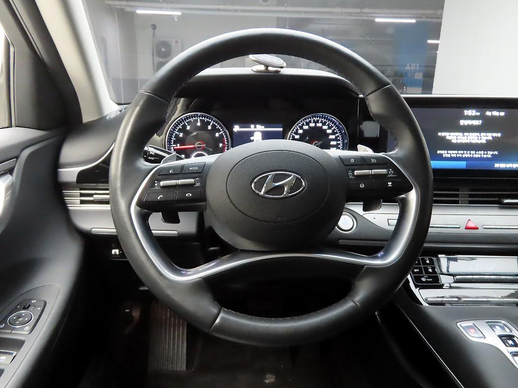 HYUNDAI Grandeur - Vista 8