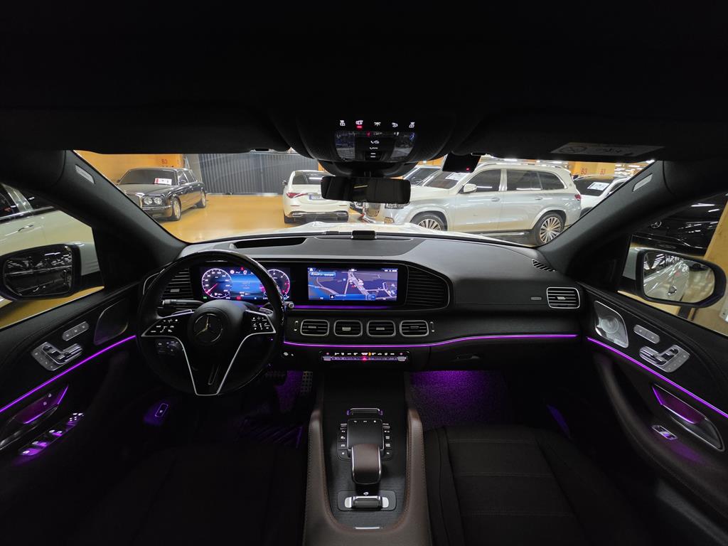 Mercedes Benz GLS Class - Vista 8