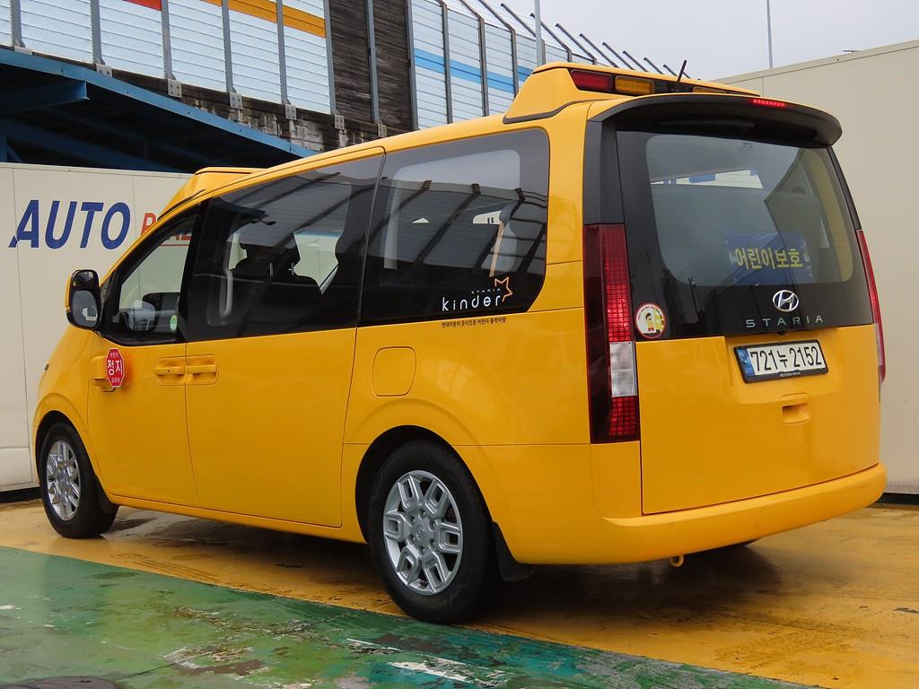 HYUNDAI Staria - Vista 3