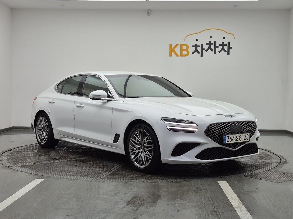 Genesis G70 - Vista 2