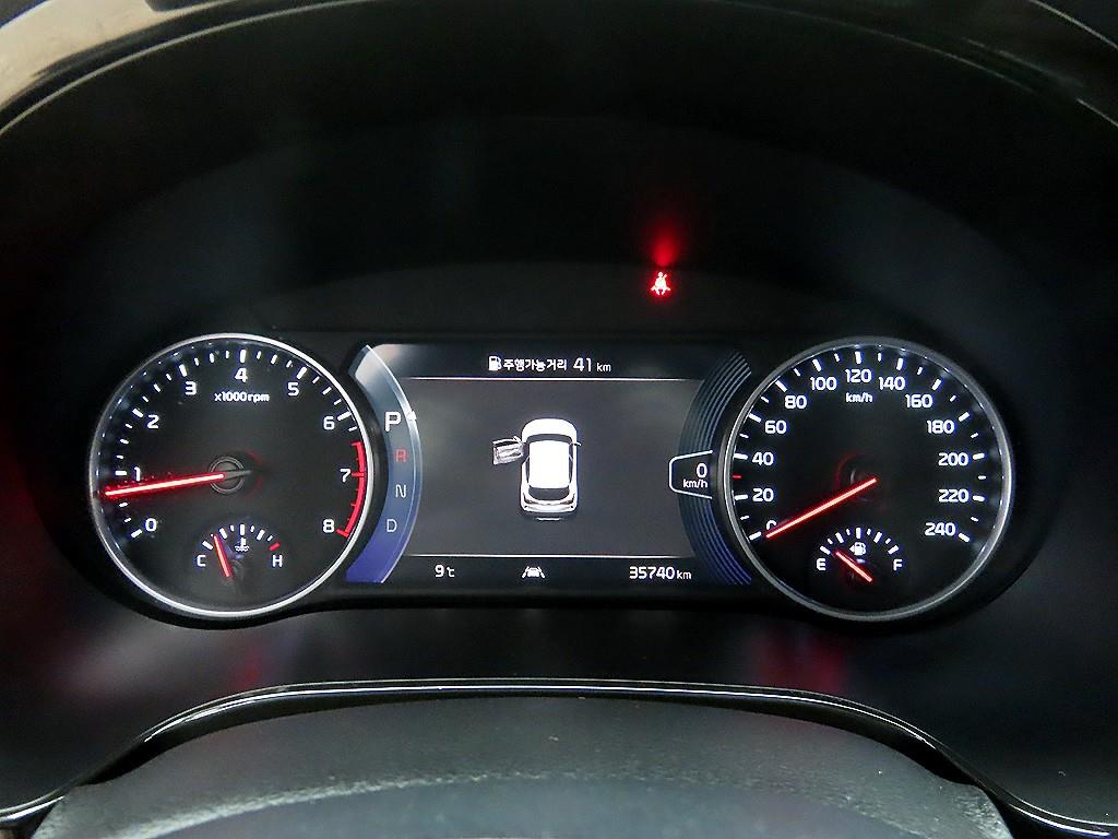 KIA Seltos - Vista 9