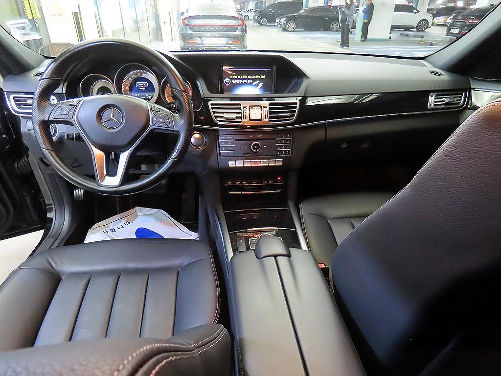 Mercedes Benz E class - Vista 10