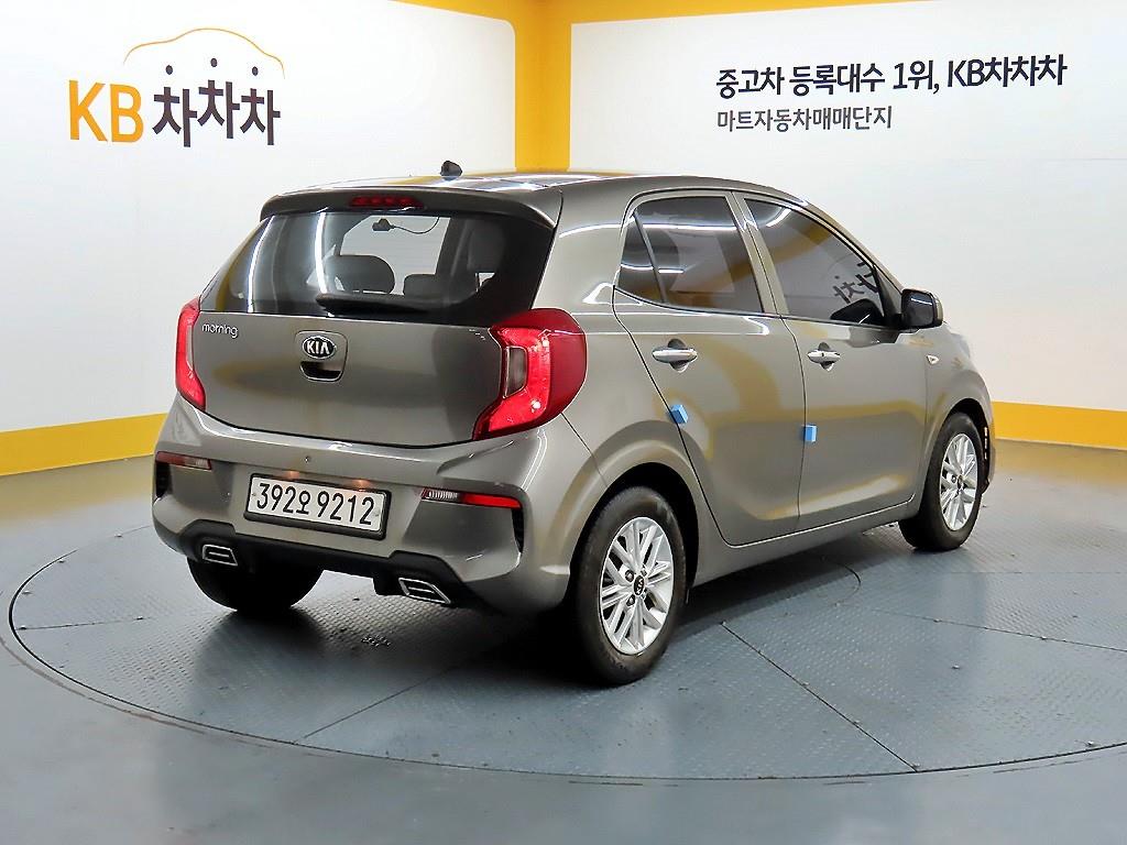 KIA Morning - Vista 4