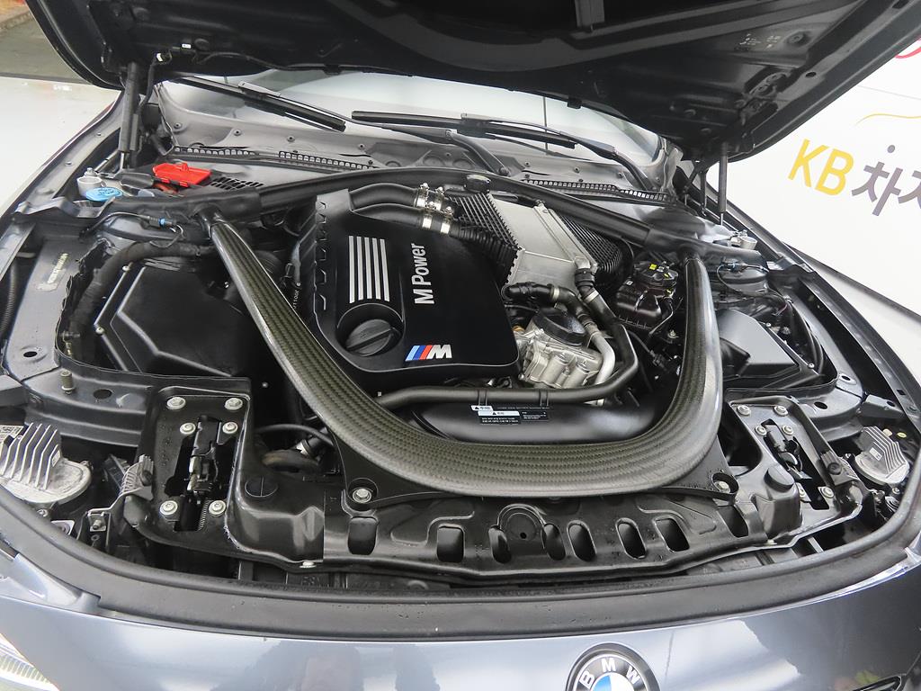 BMW 3 series 2018 Gris - Importación desde Corea - HF Imports Iquique - Foto 19