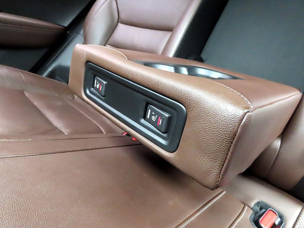 SAMSUNG QM6 - Vista 12