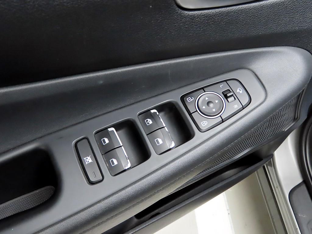 HYUNDAI Santa Fe - Vista 11